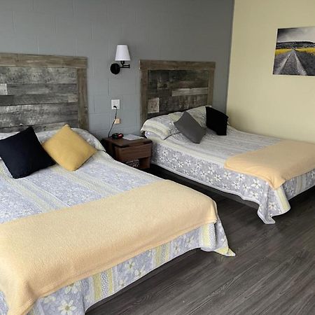Motel Valois Yl Inc Acton Vale ภายนอก รูปภาพ